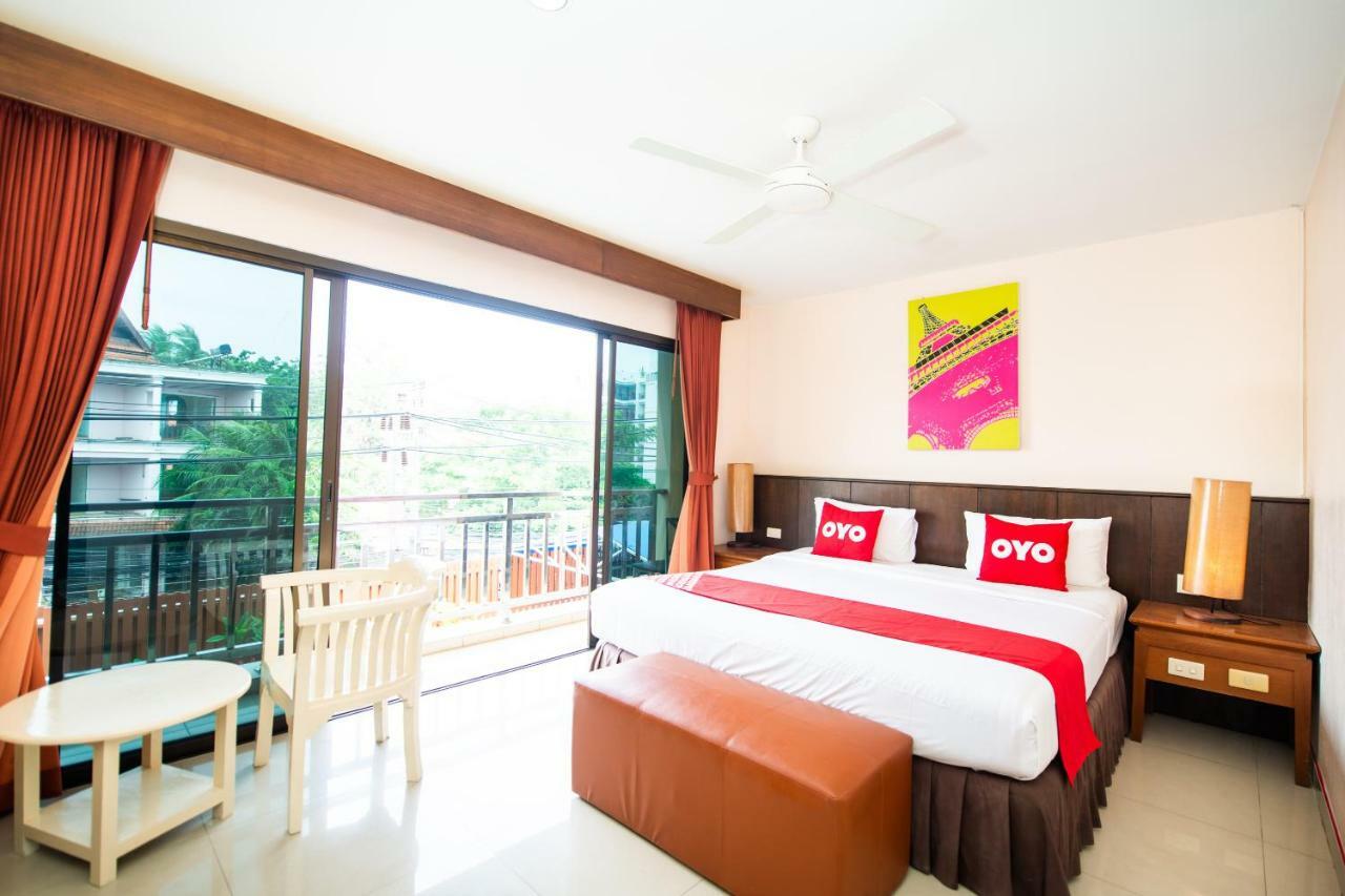 Oyo 343 Wanna Marine Hotel Patong Buitenkant foto